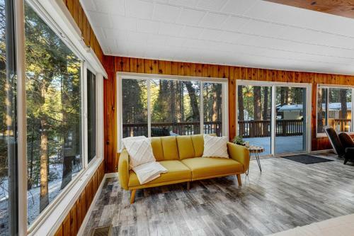 Laurel Lodge Oasis