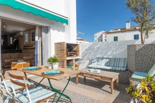 Goldhome - Currican 23