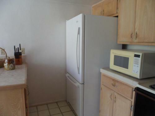 -condo Bermuda Fairway Villas 2 Br Minimun 28 Nights Bdcc