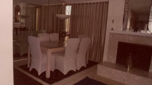-condo Bermuda Fairway Villas 2 Br Minimun 28 Nights Bdcc