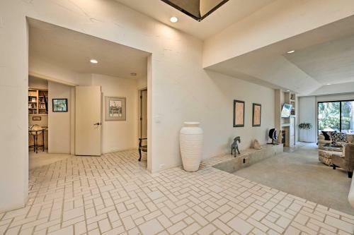 Country Club Home Mtn Views, Pool, Fire Pit!