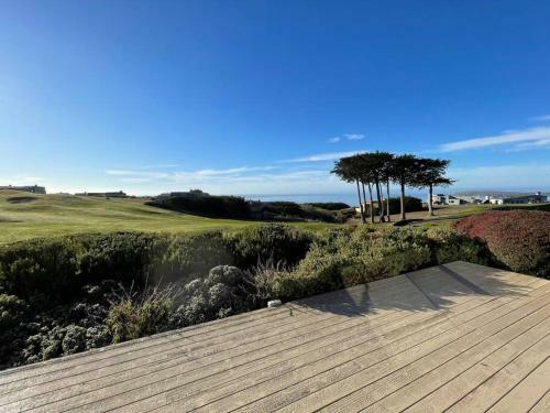 Panorama Ocean & Golf Fairway View