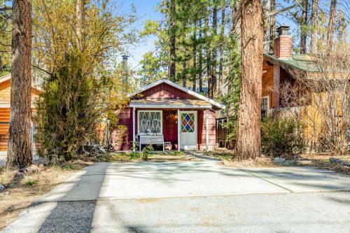 Alyssa Bear Cabin