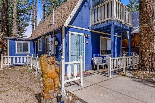 Blue Dog Cabin