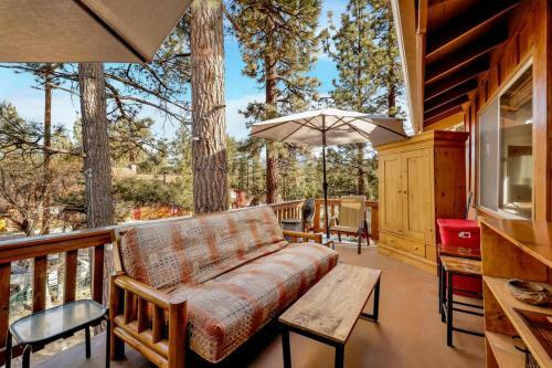 Neverland Cabin #2011 By Big Bear Vacations