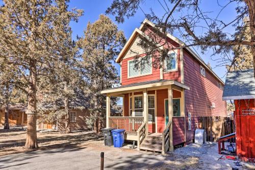 Inviting Cottage 5 Mi From Big Bear Lake!