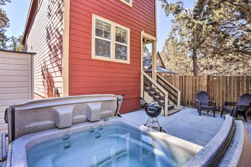 Inviting Cottage 5 Mi From Big Bear Lake!