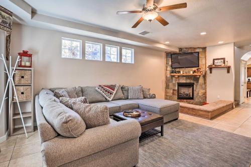 Inviting Cottage 5 Mi From Big Bear Lake!