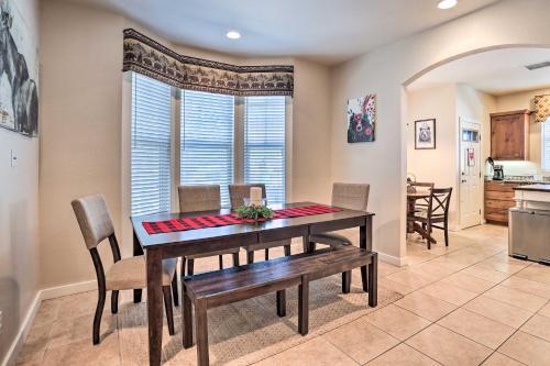 Inviting Cottage 5 Mi From Big Bear Lake!