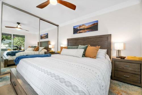 Modern Split Level Cabin -hot Tub & Game Room