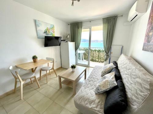 Apartamento Karina 18j