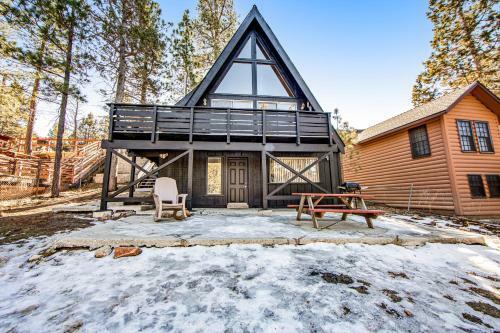 Moon Bay Cabin