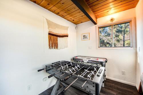 Moon Bay Cabin