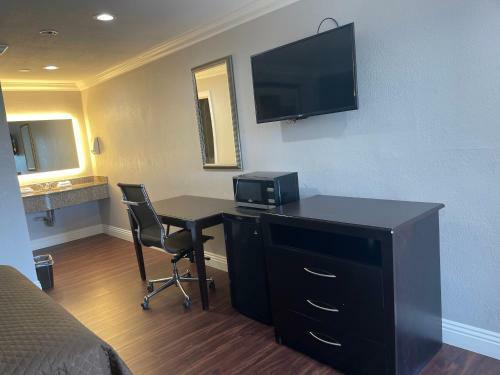 Motel Legacy Inn & Suites