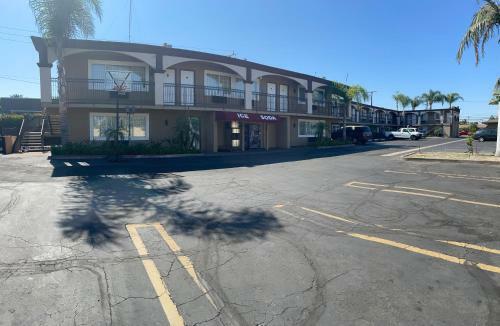 Motel Legacy Inn & Suites
