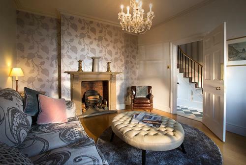 Hostal The Hollies