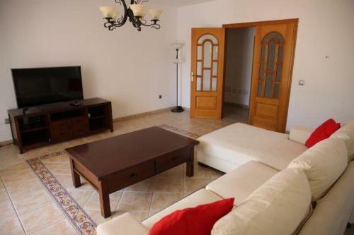 Villa Tramuntana, Alta Turistica