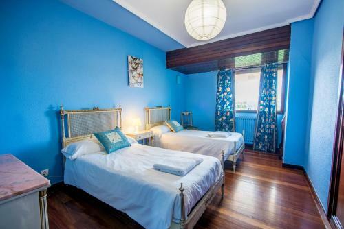 Azkorri Beach House