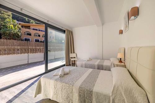 Modesto Apartment B