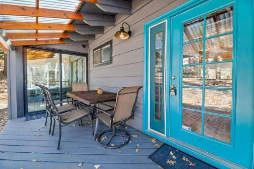 Yellow Pine Lodge