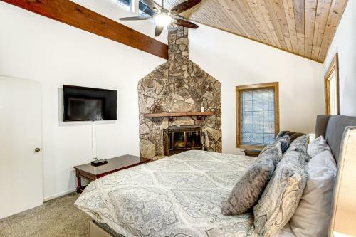 Summit Hideaway