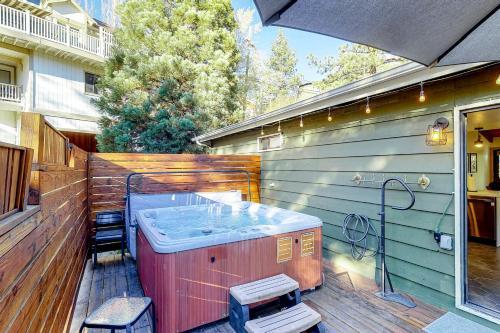 Silver Linings Lodge