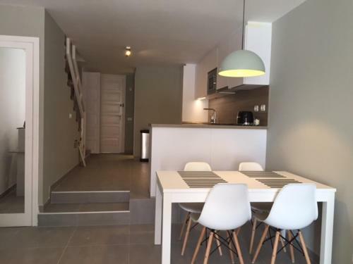 Apartment With Seaview