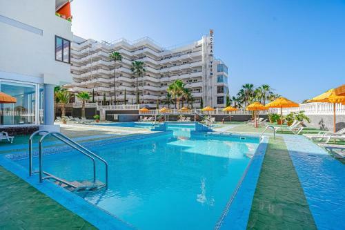 Olympia Apartments