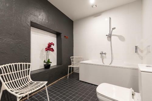 Stylish Apartment With Parking In Telliskivi