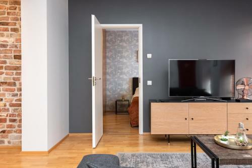 Stylish Apartment With Parking In Telliskivi