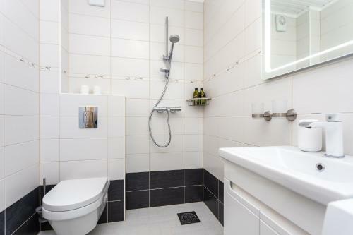 Lakeview Beach Apartment In Viljandi
