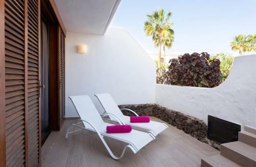 Parque Santiago 1, Brand New Apartment With Heated Pool!
