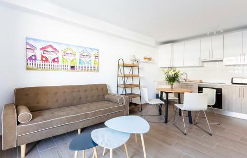 Parque Santiago 1, Brand New Apartment With Heated Pool!