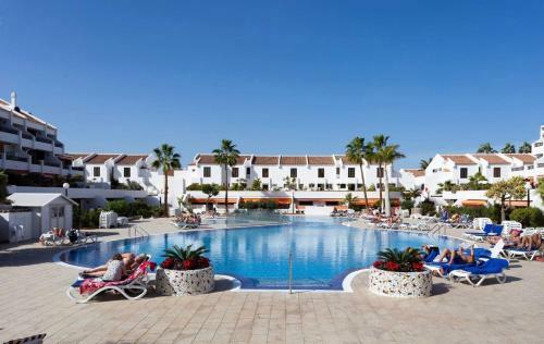 Parque Santiago 1, Brand New Apartment With Heated Pool!