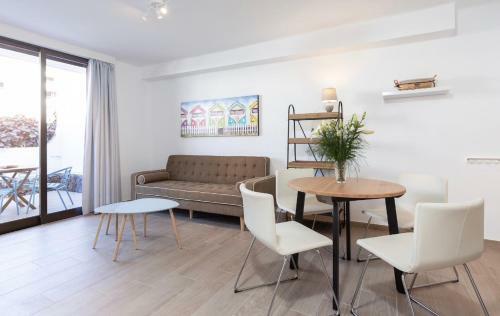 Parque Santiago 1, Brand New Apartment With Heated Pool!