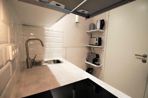 Hotel Tamula Cube House