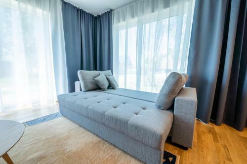 Delta Luxury Apartment With Terrace