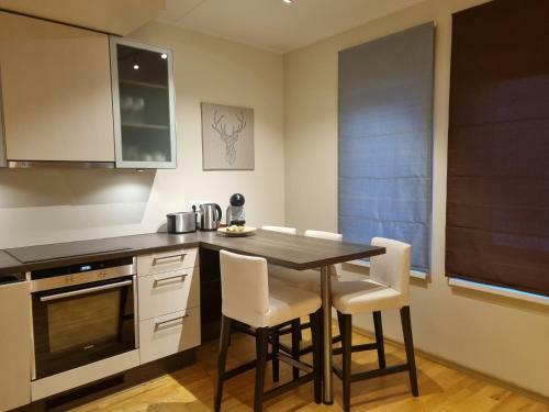 R63 Apartment With Terrace