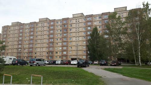 Anne 80 Apartment