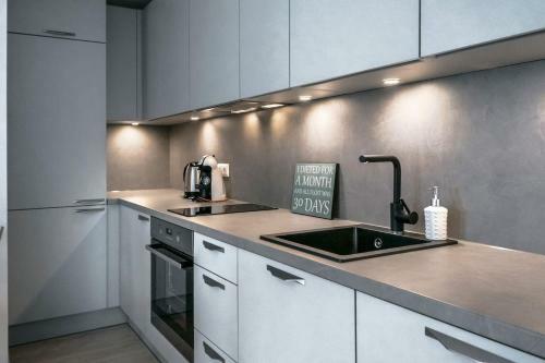 Kalamehe Modern Apartment 2 Near City Center