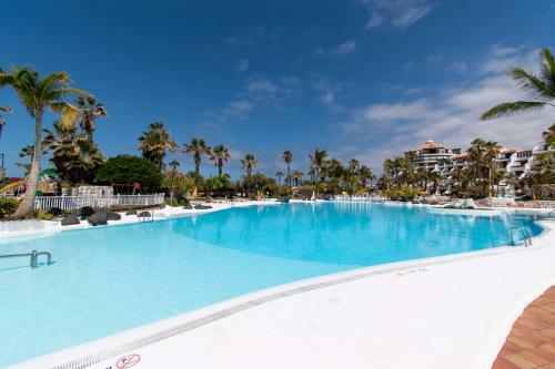 Apartamento Parque Santiago IV 181 - Two Bed With Pool And Sea View