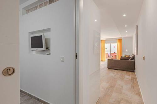 Tenerife Royal Gardens One Bedroom Apartment