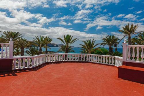Tenerife Royal Gardens One Bedroom Apartment