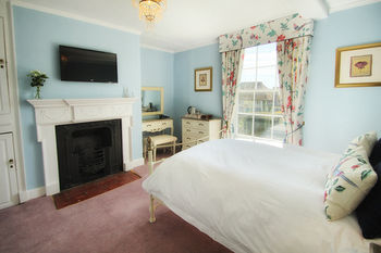 Bed & Breakfast Boreham House