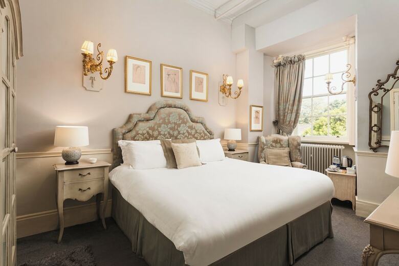 Lumley Castle Hotel
