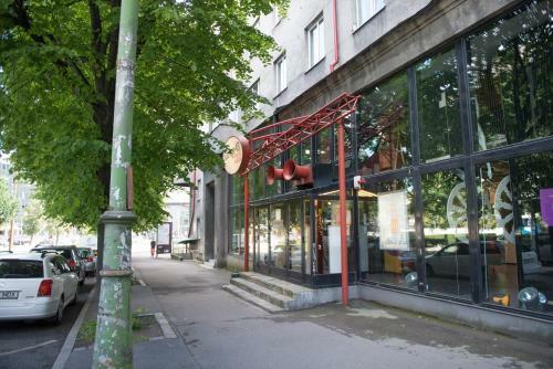 R�vala Boulevard Apartment