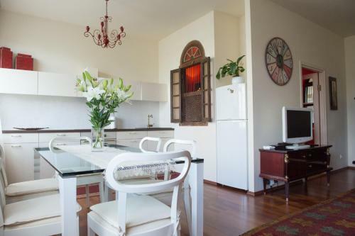 R�vala Boulevard Apartment