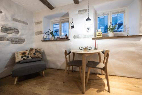 Like Home Apartments Salme 31