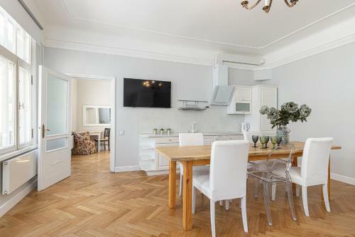 Modern History Apartment