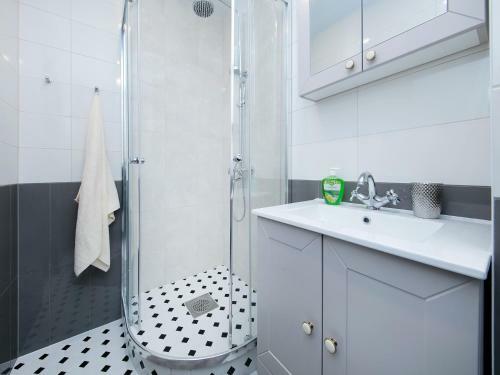 Gonsiori 7 Lux Apartment